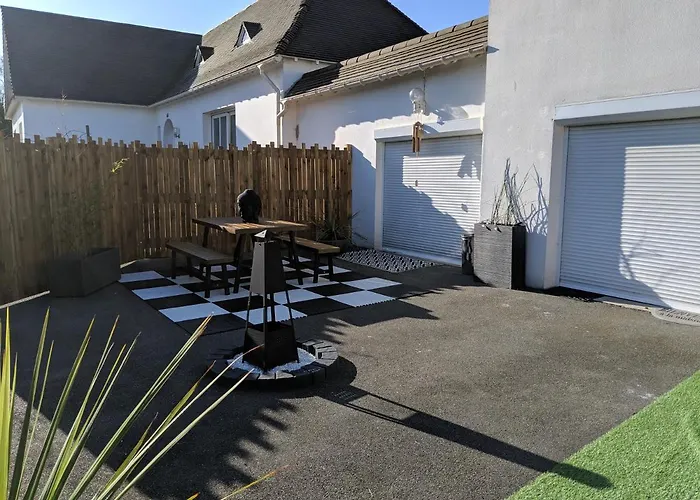 Casa de Férias Dependance Chaleureuse Dans Le Vignoble Nantais La Haie-Fouassiere